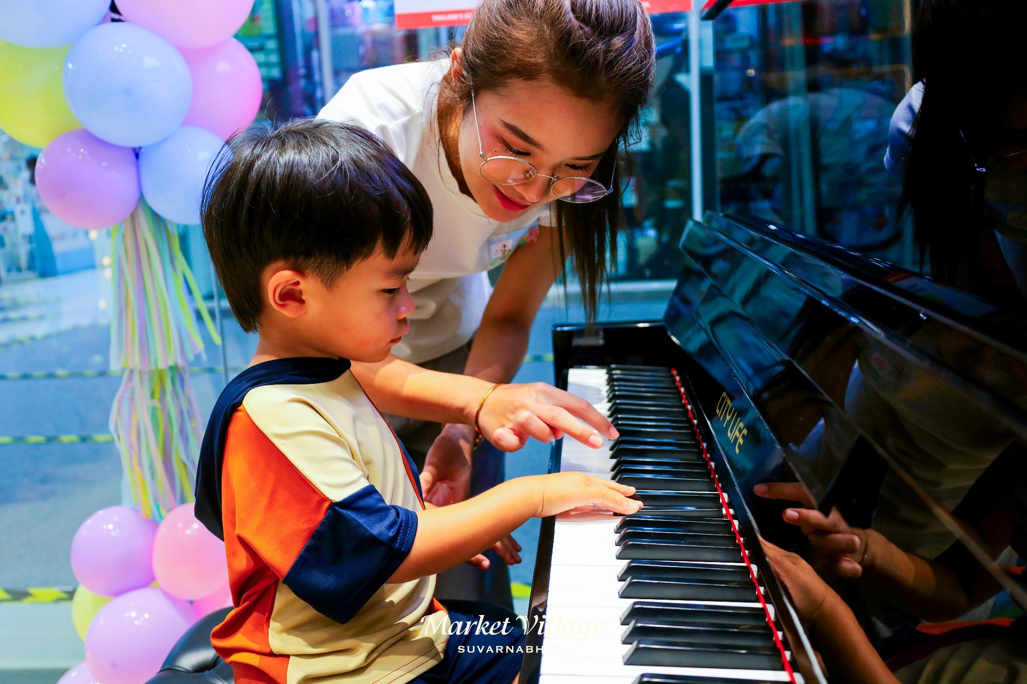 เปิดตัว PlaySound สาขาใหม่ ที่ Market Village Suvarnabhumi